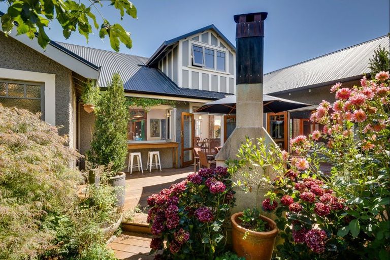 Photo of property in 35 Chambers Street, Havelock North, 4130