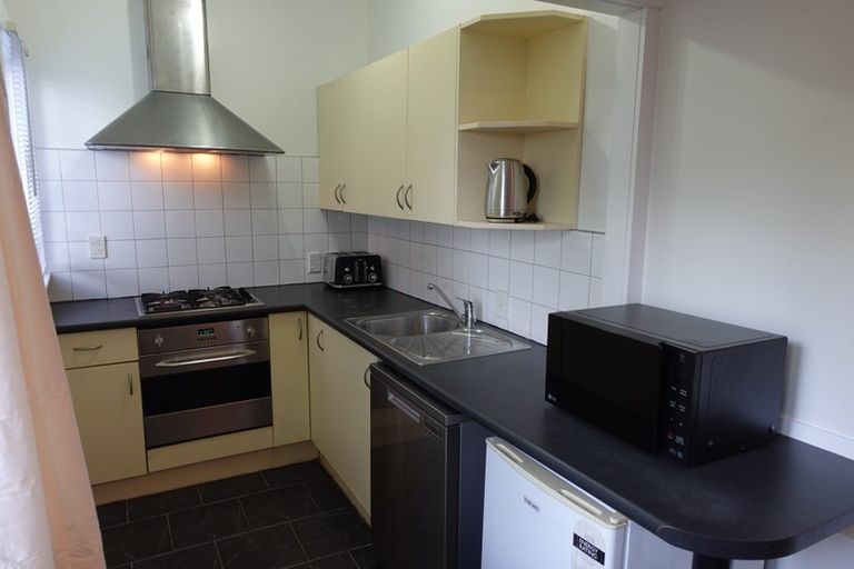 Photo of property in 36 Bruce Avenue, Brooklyn, Wellington, 6021