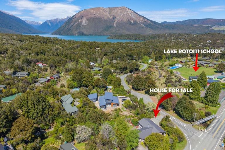 Photo of property in 7 Main Rd St Arnaud, St. Arnaud, Saint Arnaud, 7072