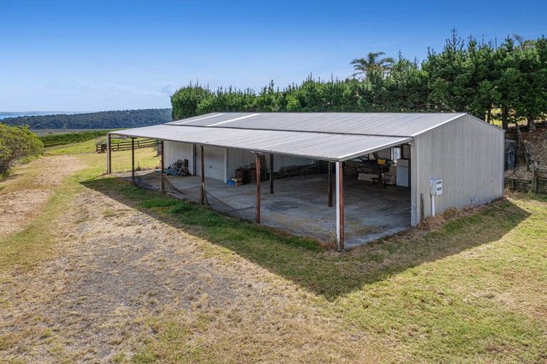 Photo of property in 13 Basil Orr Road, Kaukapakapa, Warkworth, 0984