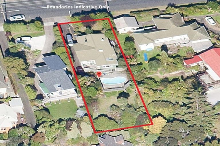 Photo of property in 108 Coronation Road, Hillcrest, Auckland, 0627