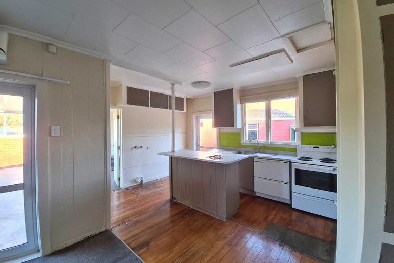Photo of property in 55 Wakefield Avenue, Sumner, Christchurch, 8081