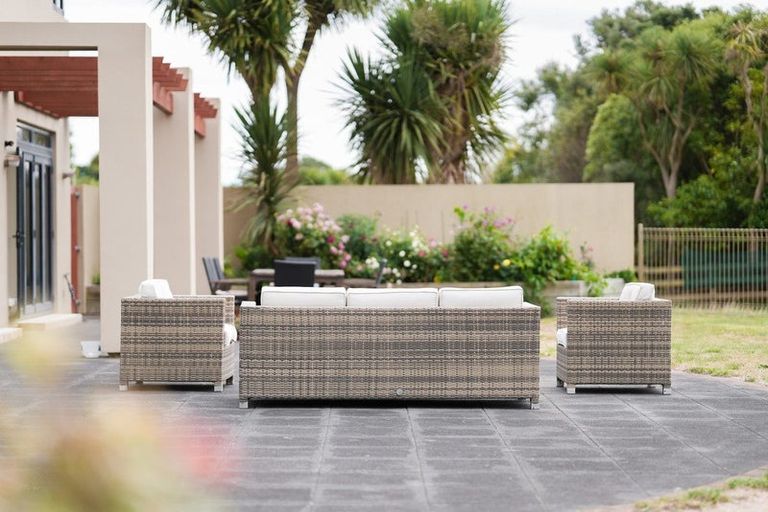 Photo of property in 114 Rutherford Drive, Waikanae Beach, Waikanae, 5036