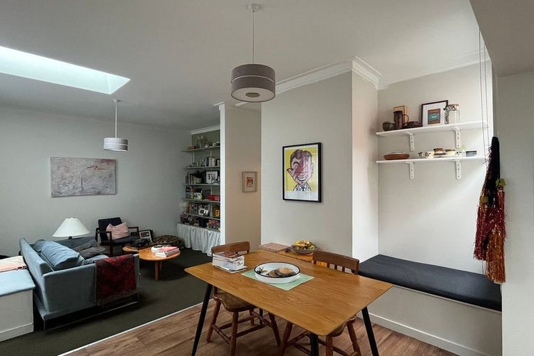 Photo of property in 111 Austin Street, Mount Victoria, Wellington, 6011