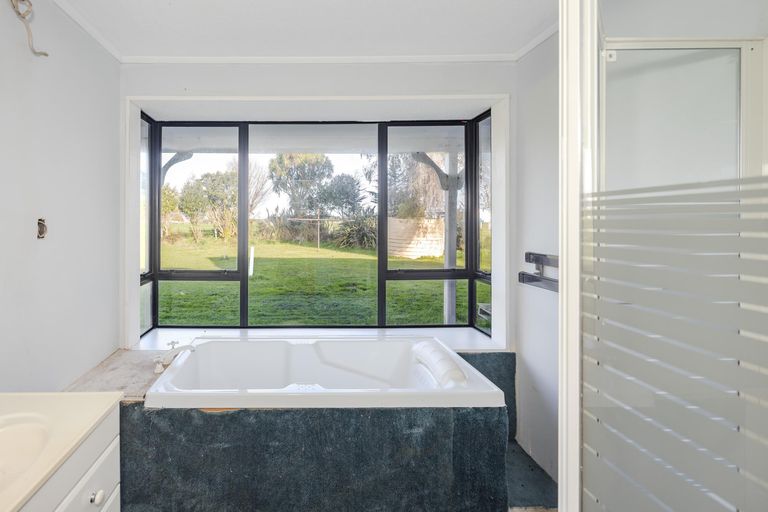 Photo of property in 18 Hedges Road, Oamaru North, Oamaru, 9494