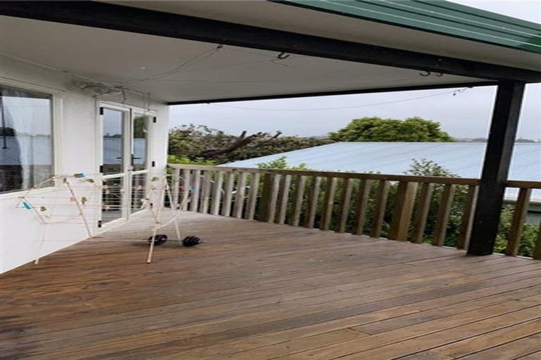 Photo of property in 3/603 Whangaparaoa Road, Stanmore Bay, Whangaparaoa, 0932