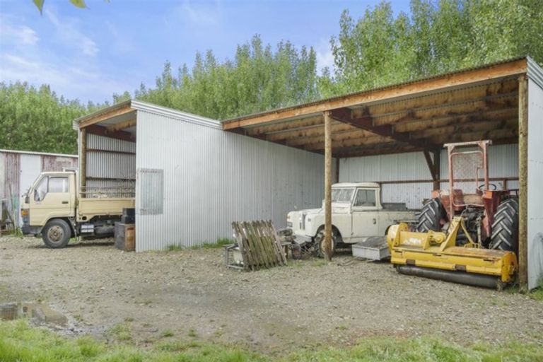 Photo of property in 152 Ashworths Road, Amberley, 7481