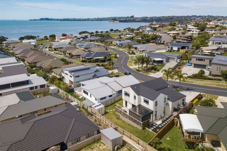 Photo of property in 3 Schooner Avenue, Snells Beach, 0920