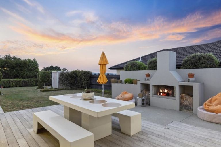 Photo of property in 189 Rowesdale Drive, Ohauiti, Tauranga, 3112