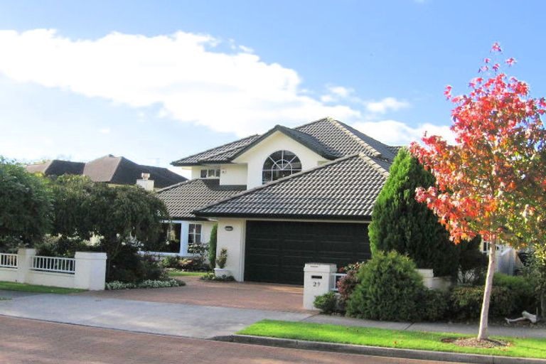 Photo of property in 29 Oakwood Grove, Eastern Beach, Auckland, 2012