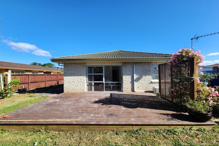 Photo of property in 1/9 Berwyn Avenue, Takanini, 2112