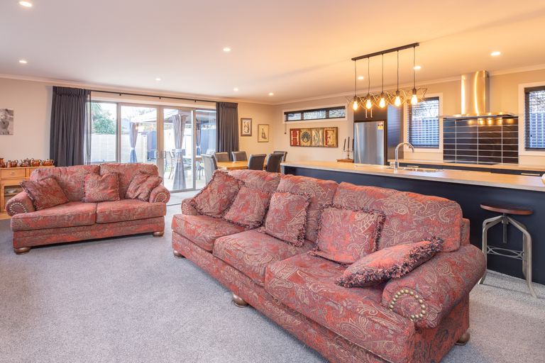 Photo of property in 41 Ascot Avenue, North New Brighton, Christchurch, 8083