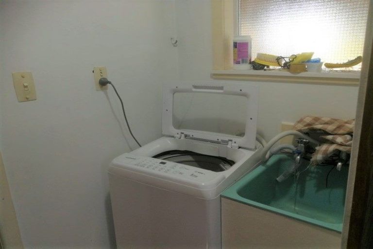 Photo of property in 2/233 Birkdale Road, Birkdale, Auckland, 0626