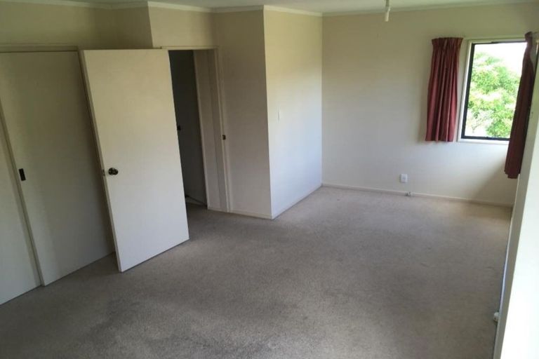 Photo of property in 1/7 Sheridan Terrace, Johnsonville, Wellington, 6037