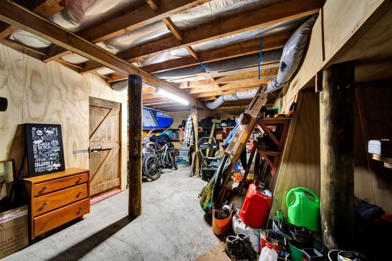 Photo of property in 22b Sequoia Grove, Merrilands, New Plymouth, 4312