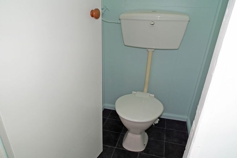 Photo of property in 33 Clyde Street, Oamaru North, Oamaru, 9400