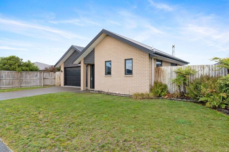 Photo of property in 3 Granite Drive, Rolleston, 7614