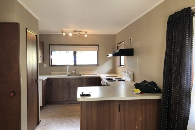 Photo of property in 2/7 Crawford Crescent, Te Kamo, Whangarei, 0112