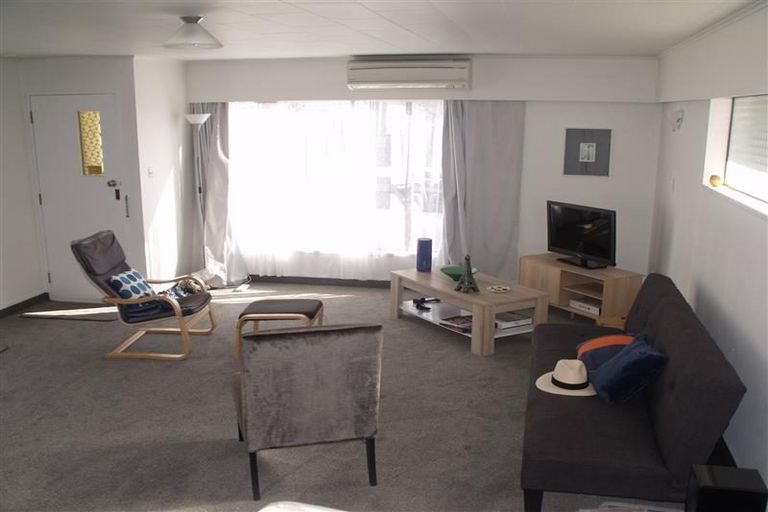 Photo of property in 5/16 Guthrie Road, Havelock North, 4130