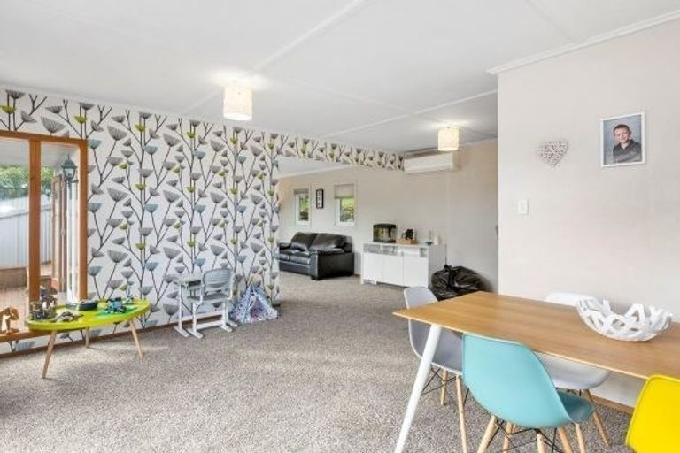 Photo of property in 28 Chisholm Place, Tainui, Dunedin, 9013