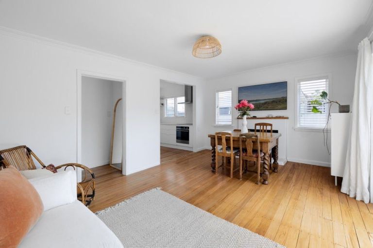 Photo of property in 4a Valley Road, Mount Maunganui, 3116