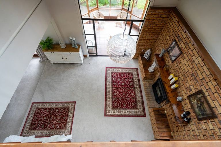 Photo of property in 261 Shakespeare Street, Leamington, Cambridge, 3432