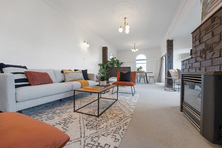 Photo of property in 2 Budleigh Street, Frankleigh Park, New Plymouth, 4310