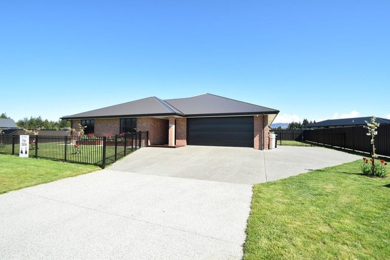 Photo of property in 8 Birch Hill Drive, Twizel, 7901