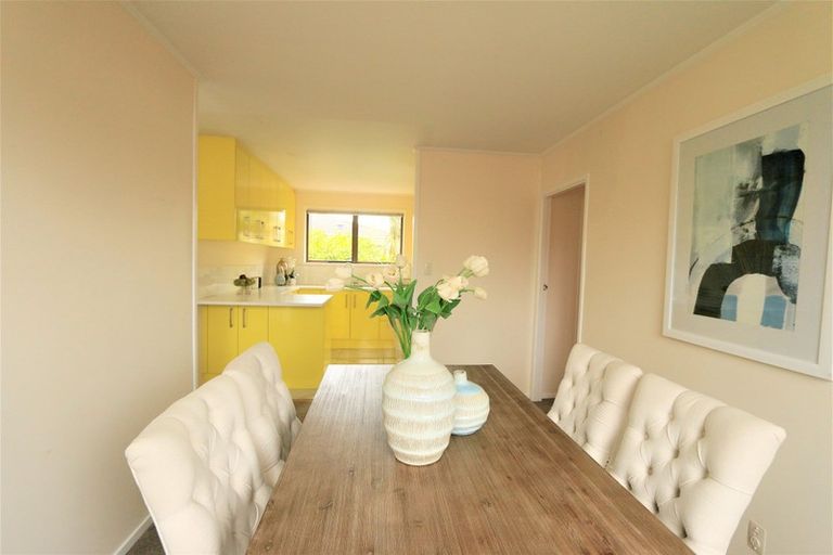 Photo of property in 19 Lyren Place, Half Moon Bay, Auckland, 2012