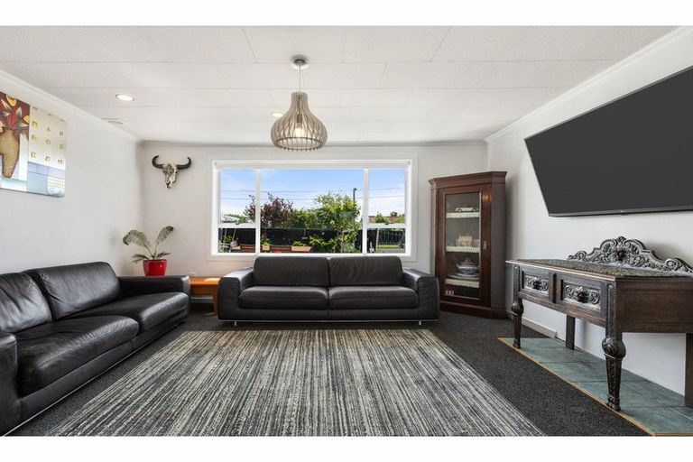 Photo of property in 72 Saint Johns Street, Woolston, Christchurch, 8062