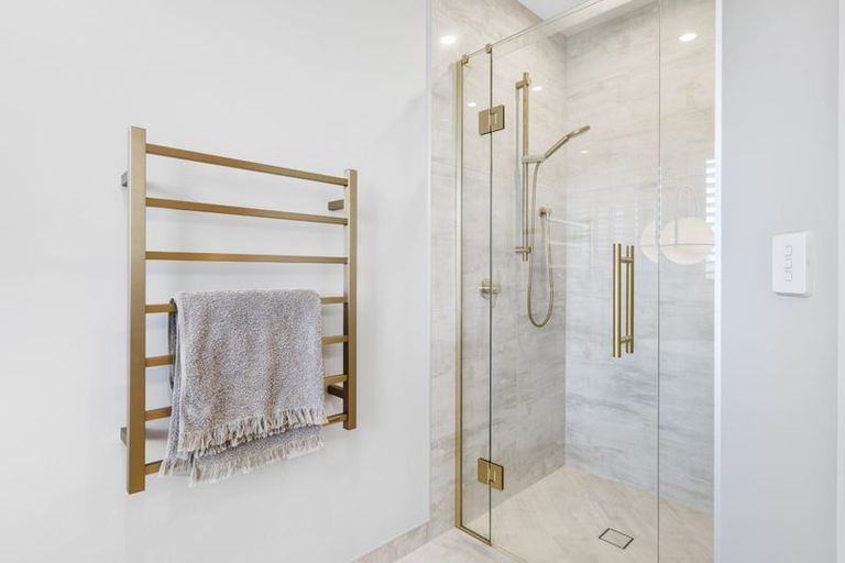 Photo of property in 342 Manutahi Road, Lepperton, New Plymouth, 4372