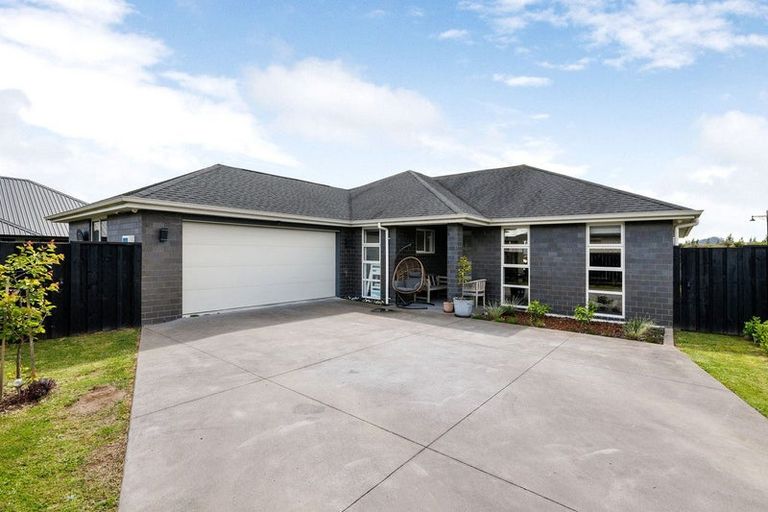 Photo of property in 13 Hehan Close, Cambridge, 3434