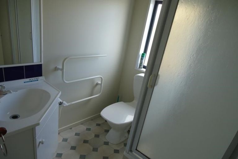 Photo of property in 1/90 Picton Avenue, Riccarton, Christchurch, 8011