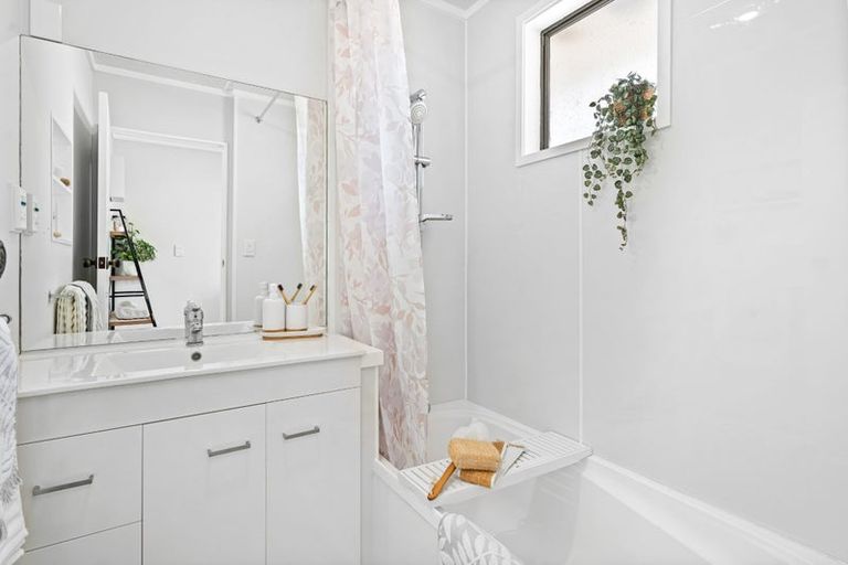 Photo of property in 7 Eureka Place, Parahaki, Whangarei, 0112