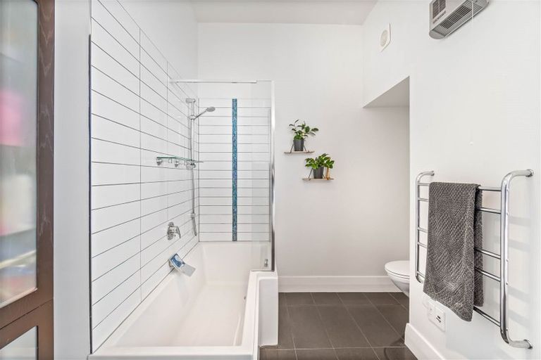 Photo of property in 121 Winchester Street, Merivale, Christchurch, 8014