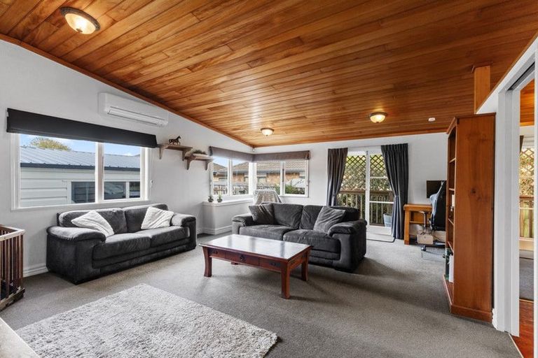 Photo of property in 49c Martyn Street, Waiuku, 2123