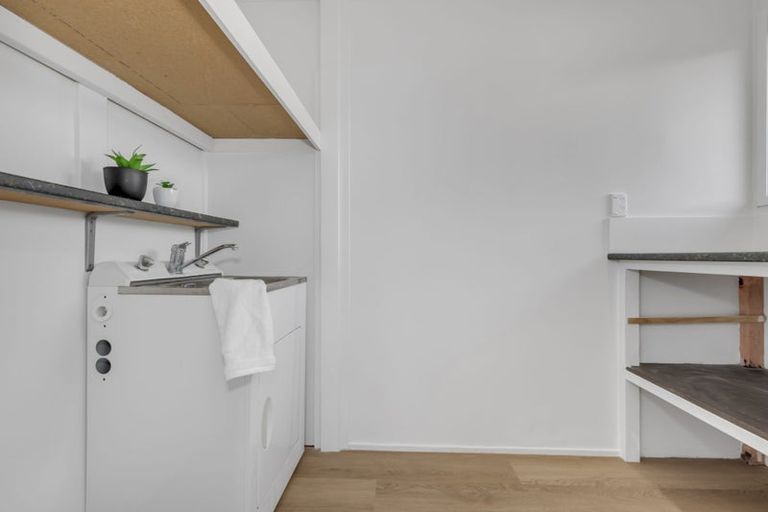 Photo of property in 3 Pukeroa Place, Papakura, 2110