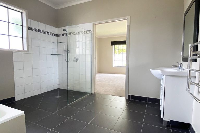 Photo of property in 4 Victoria Court, Feilding, 4702