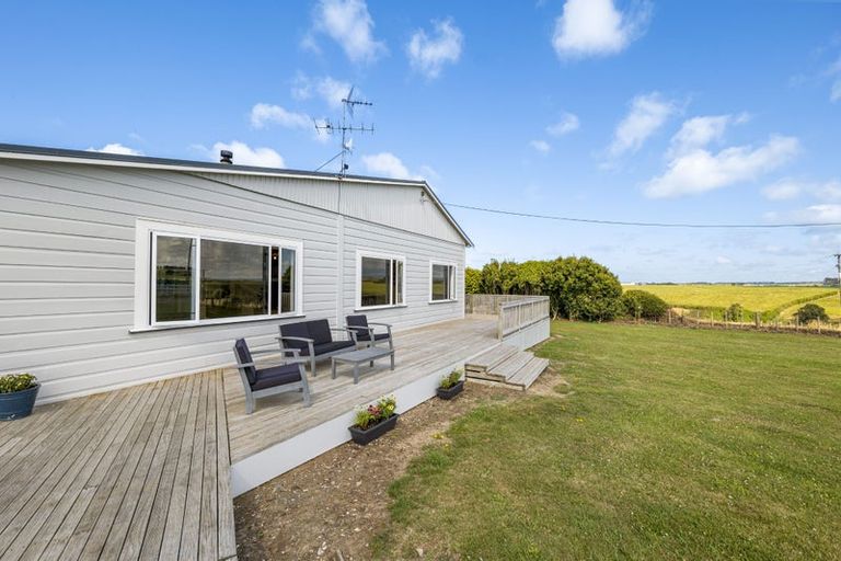 Photo of property in 370 Boylan Road, Te Roti, Hawera, 4673