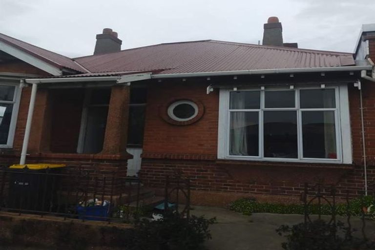 Photo of property in 122 Frederick Street, North Dunedin, Dunedin, 9016