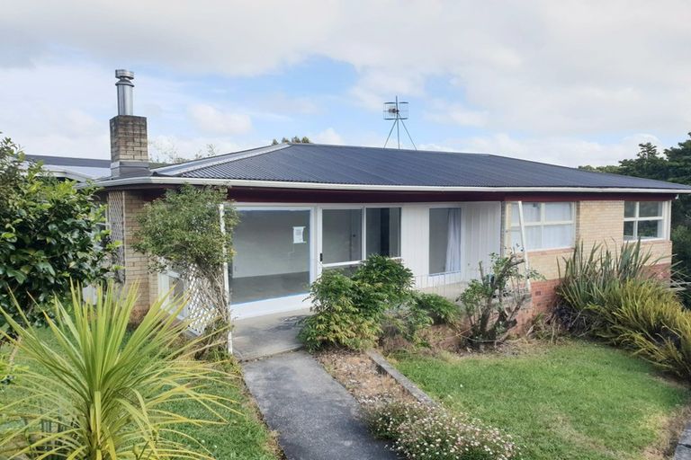 Photo of property in 60 Lynden Avenue, Hillcrest, Auckland, 0627