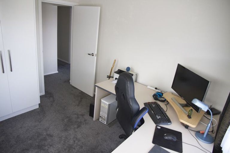 Photo of property in 49 Oriana Crescent, Hornby, Christchurch, 8042