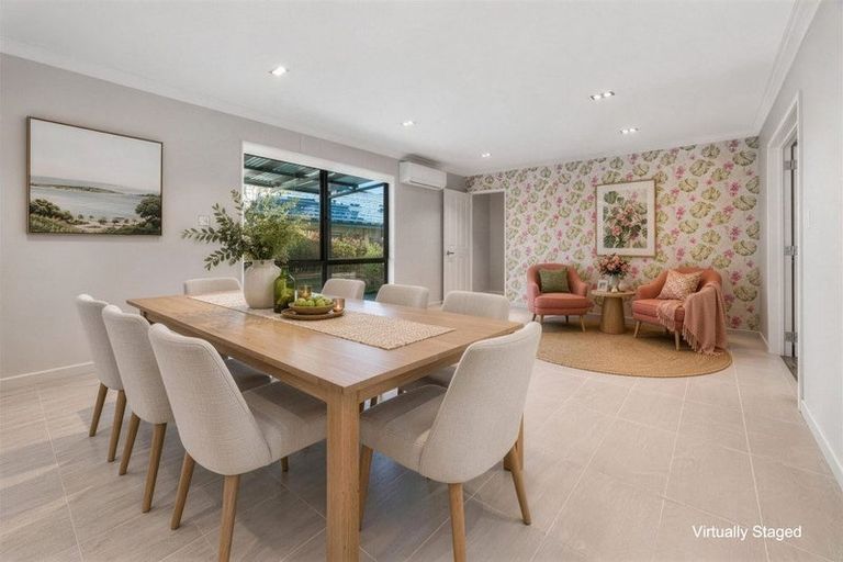 Photo of property in 22 Travis View Drive, Fairview Heights, Auckland, 0632