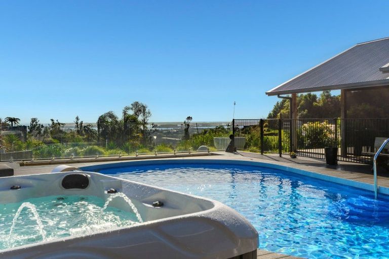Photo of property in 16 Minden Hill Lane, Minden, Tauranga, 3176