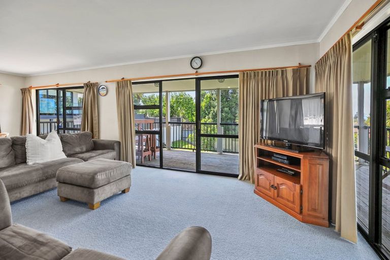 Photo of property in 2 Mayor View Terrace, Waihi Beach, 3611