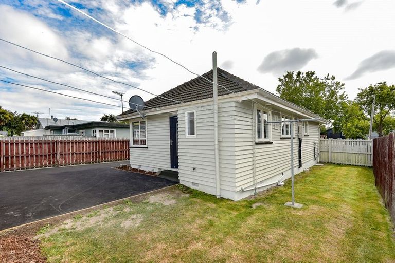 Photo of property in 34 Tabart Street, Woolston, Christchurch, 8023