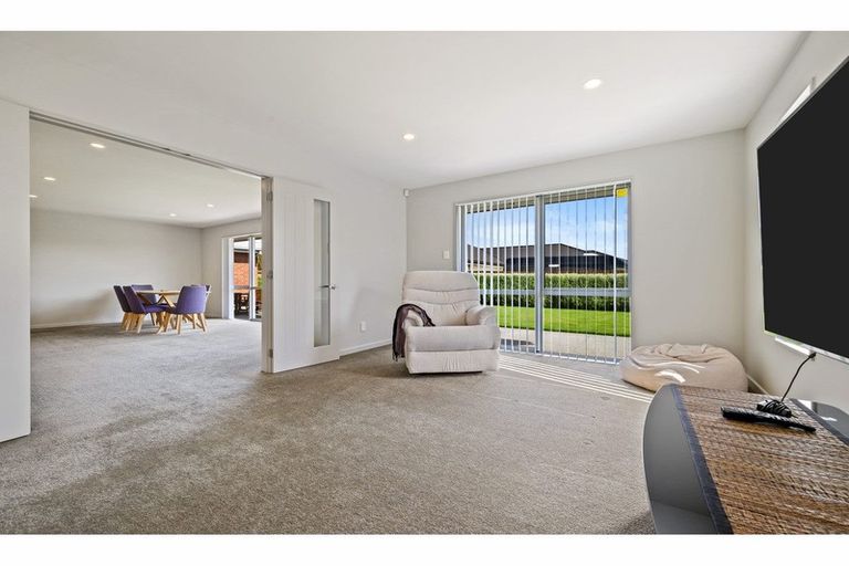 Photo of property in 15 Clematis Place, Wigram, Christchurch, 8042