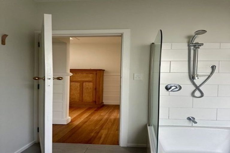 Photo of property in 36 Roosevelt Avenue, St Albans, Christchurch, 8014