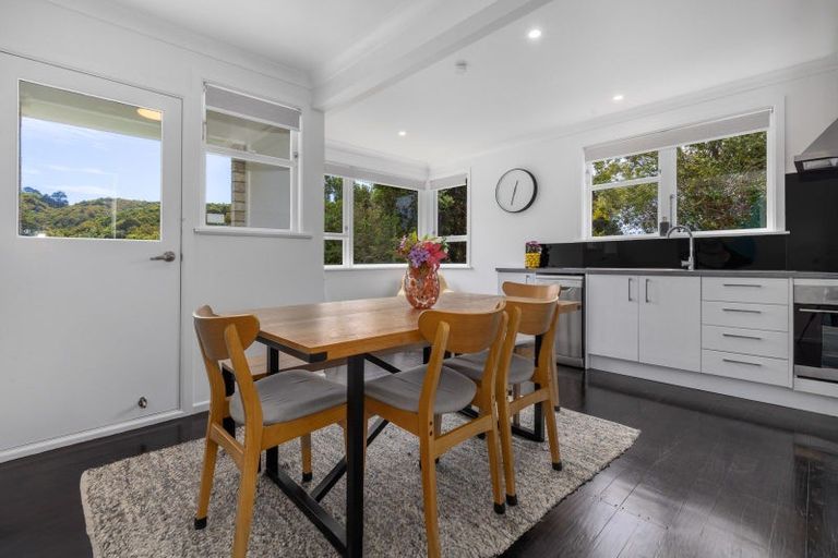 Photo of property in 20 Mahinawa Street, Takapuwahia, Porirua, 5022