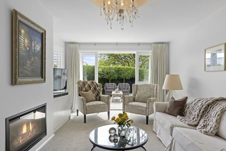 Photo of property in 56 Garden Road, Merivale, Christchurch, 8014